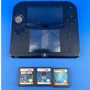 Nintendo 2DS Black/Blue + 3 DS Games Lot